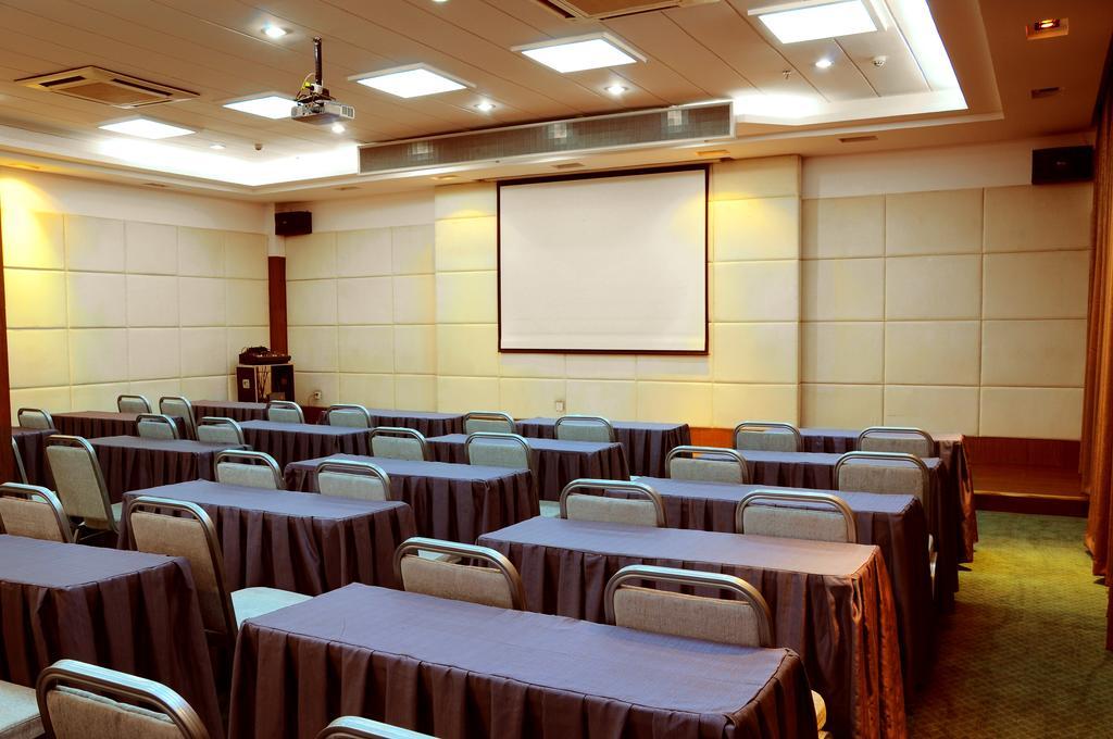 Gude Hotel - Hongdu Avenue Branch Nanchang  Esterno foto